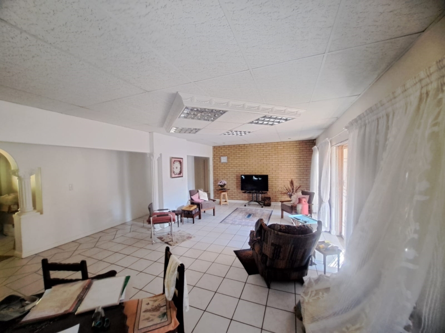 4 Bedroom Property for Sale in Protea Park North West